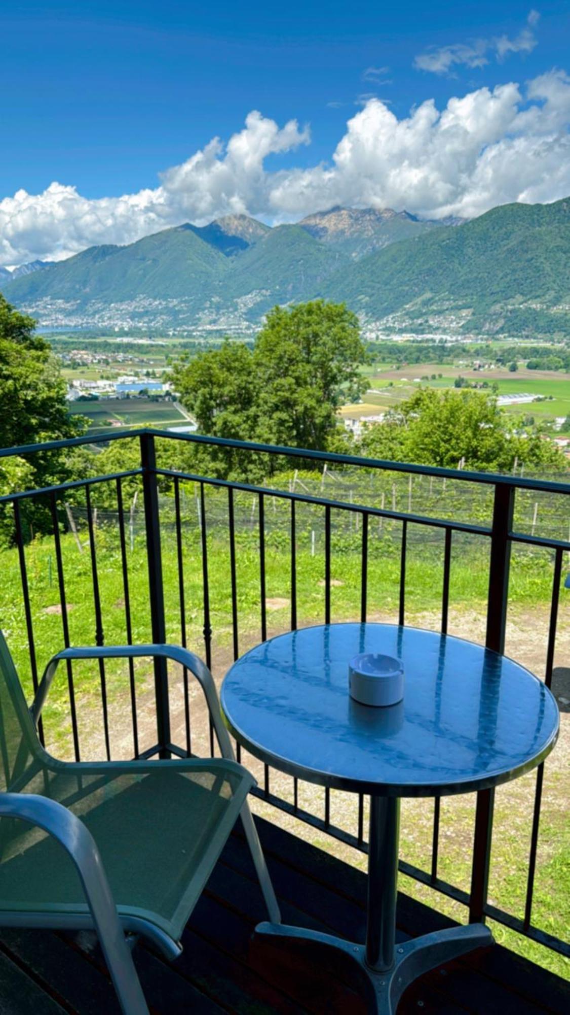 Agriturismo Viva Bacco Gambarogno Exterior foto
